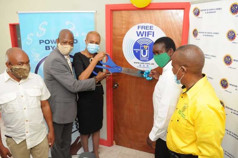 Universal Service Fund Spicy Grove Community Access Point Launch